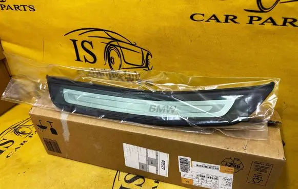 BMW 5 G30 G31 G38 Rear sill (body part) 51477381330 7381330