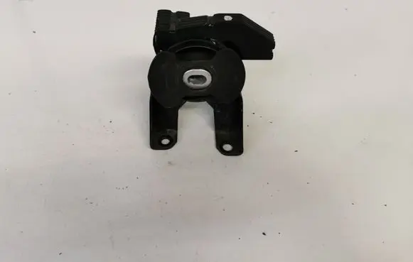 Nissan Leaf II (ZE1) Engine mount bracket 113203NFOA
