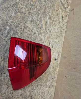BMW 3 E90 E91 Rear/tail lights 7160062