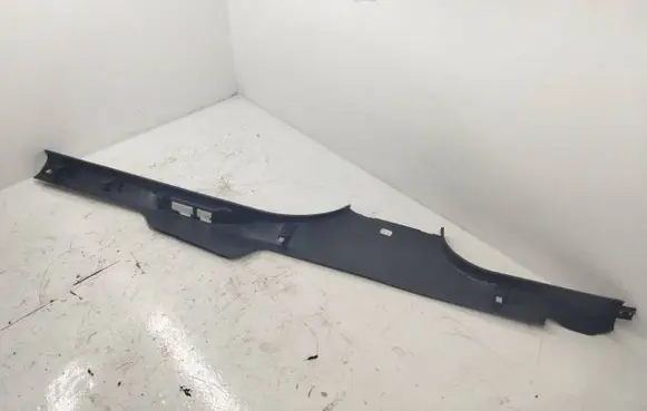 Skoda Fabia Mk1 (6Y) Front sill trim cover 6Y1853373B