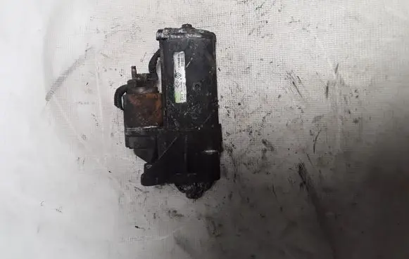 Renault Trafic II (X83) Starter motor 7700116260