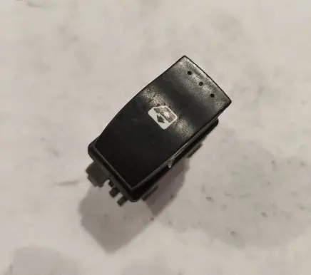 Renault Scenic II - Grand scenic II Electric window control switch 315027A