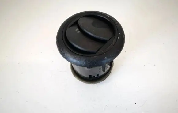Nissan NV200 Dash center air vent grill 68760jx50a