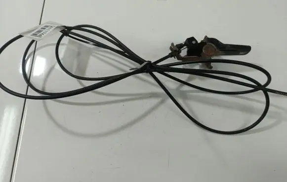 Nissan Primera Engine bonnet (hood) release handle 