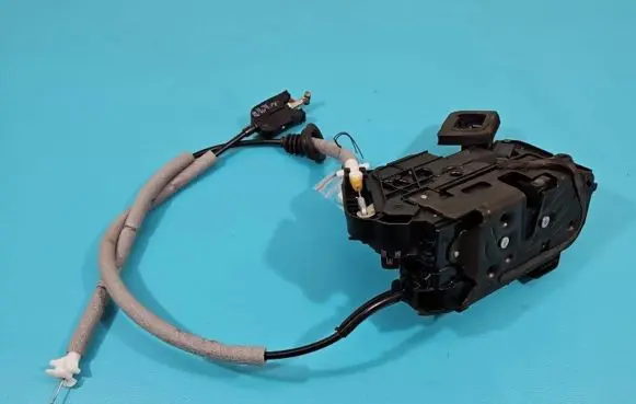 Skoda Karoq Rear door lock 5TA839016D IMPRK1393149