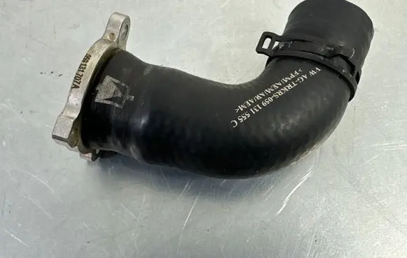 Volkswagen Touareg III EGR valve line/pipe/hose 059131707A