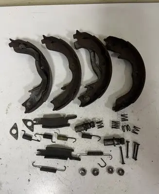 Peugeot 4007 Handbrake/parking brake pads 