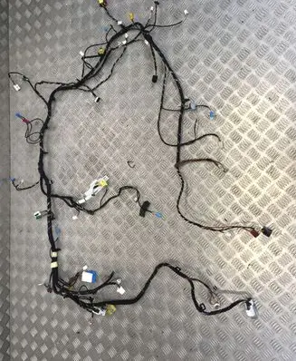 Mercedes-Benz C W206 Positive wiring loom