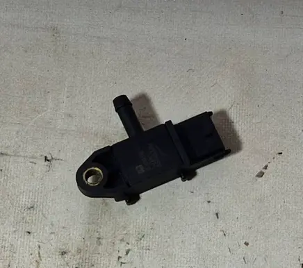 Opel Zafira B Exhaust gas pressure sensor 55566186