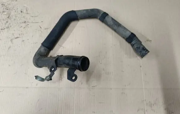 Volkswagen Crafter Engine coolant pipe/hose 2H0122051AA