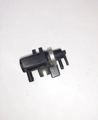 Mercedes-Benz B W245 Vacuum valve A0051535528 06T075 70078200