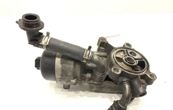 Volvo V50 Oil filter mounting bracket 9646115280