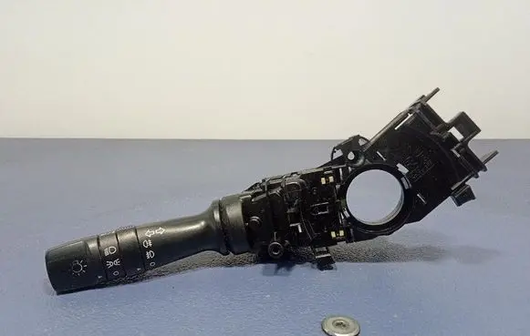 Hyundai ix20 Other switches/knobs/shifts 934101M530