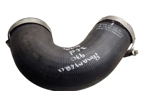 Porsche Panamera (970) Intercooler hose/pipe 97011017630
