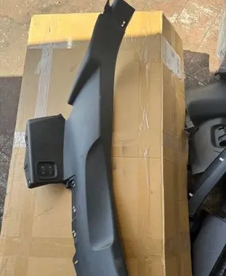 Audi SQ7 Rear seat side bottom trim 4M0867768F 4M0867768G
