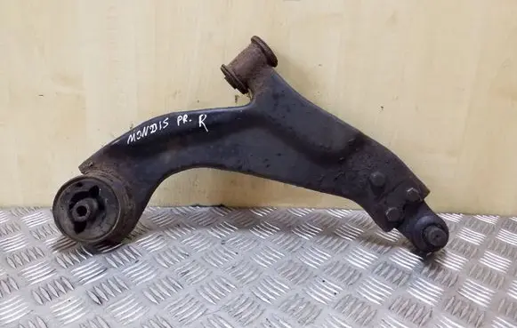 Ford Mondeo Mk III Front lower control arm/wishbone