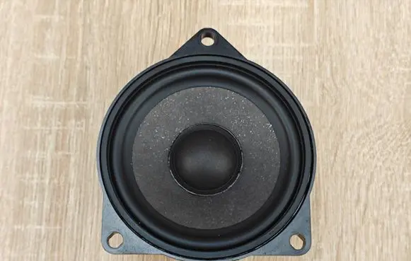 BMW 4 G22 G23 G24 G26 Panel speaker 2622545