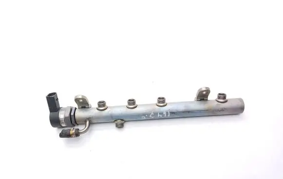 Mercedes-Benz ML W164 Fuel main line pipe A6420703395 A6420700146