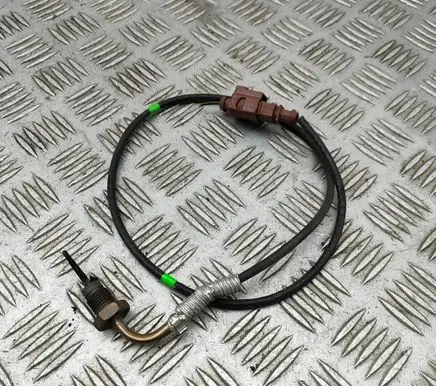 Volkswagen Caddy Oil temperature sensor 04L906088EK