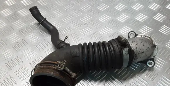 Lexus IS 220D-250-350 Turbo air intake inlet pipe/hose 1788126070
