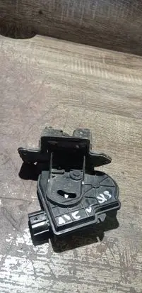 Toyota Avensis T270 Tailgate/trunk/boot lock/catch/latch