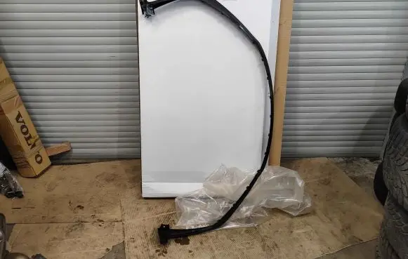 Porsche Cayman 981 Front bumper splitter molding 981505525801E0