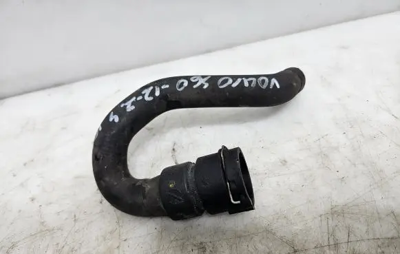 Volvo S60 Engine coolant pipe/hose