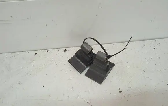 Front door hinge set