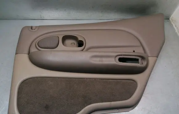 Chrysler 300M Rear door card panel trim