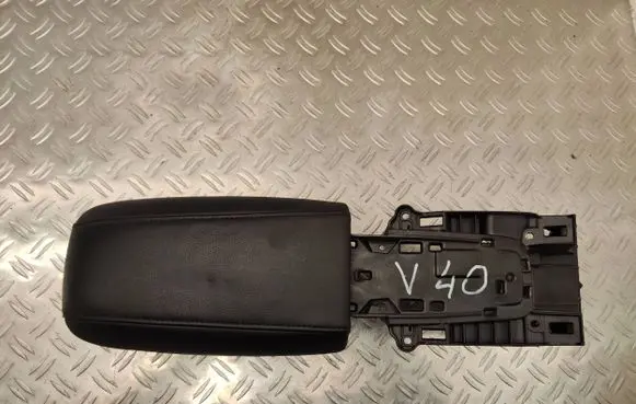 Volvo V40 Armrest 31403336 133060095 0P501485