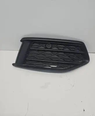Audi A6 S6 C8 4K Front bumper lower grill 4K0807682