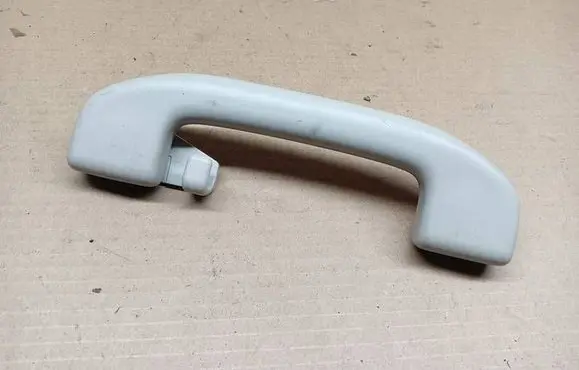 Nissan Juke I F15 Rear interior roof grab handle