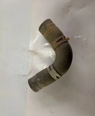 Suzuki Grand Vitara I Engine coolant pipe/hose