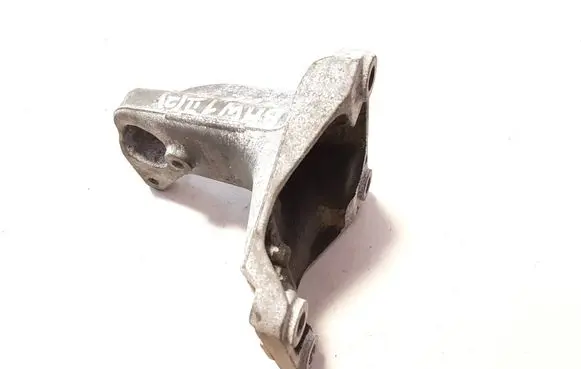 BMW 1 F20 F21 Engine mounting bracket 22116788612 18129010