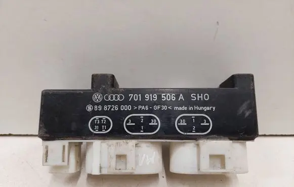 Volkswagen Sharan Coolant fan relay 701919506A 898726000
