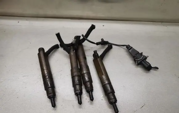 Volkswagen Golf IV Fuel injectors set 028130202Q 028130202P