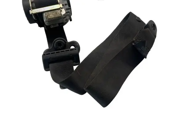Ford Mondeo MK IV Front seatbelt 6G9N61295AFW 606637600