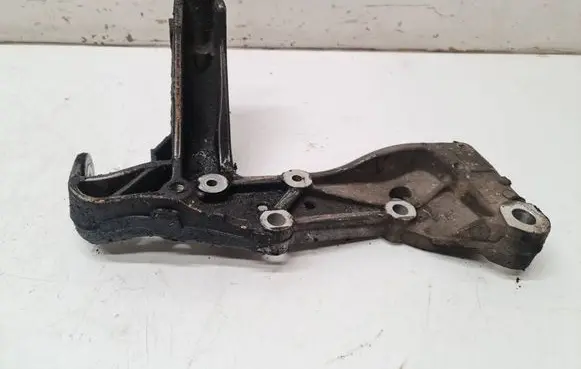 Volkswagen Touran I Front lower control arm/wishbone 1K0199296F 15092003