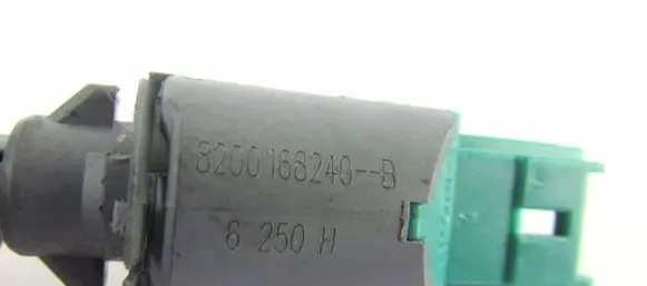 Clutch pedal sensor