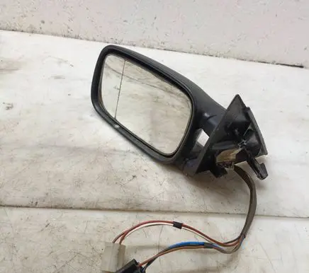 Volkswagen PASSAT B3 Front door electric wing mirror E10017272