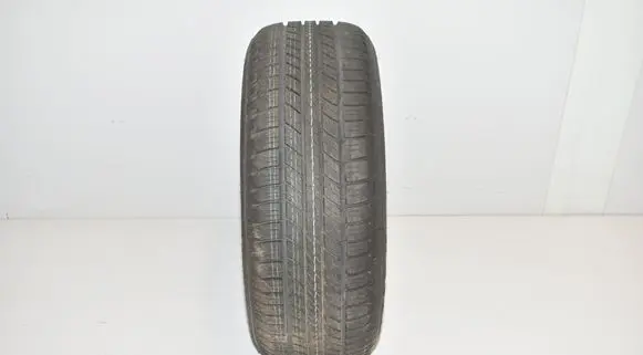 Land Rover Discovery 4 - LR4 R19 summer tire 