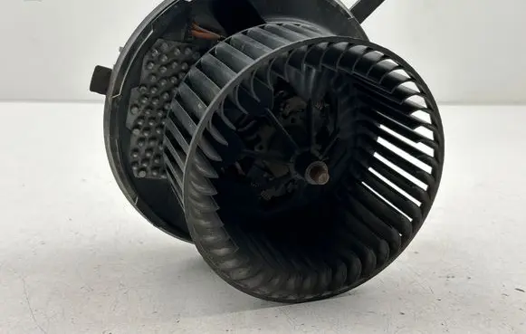 Volkswagen Golf V Heater fan/blower 1K1820015L 1K482001