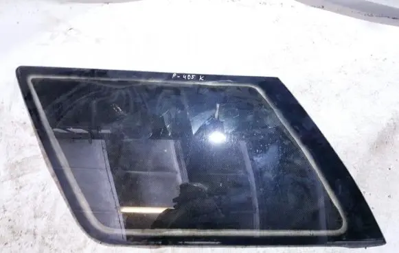 Peugeot 405 Rear side window