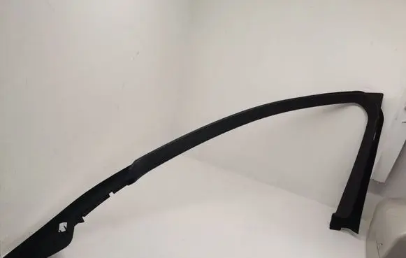 BMW 5 F10 F11 Front door window/glass frame 7182011