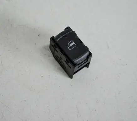 Volkswagen Golf IV Electric window control switch 3B0959855B