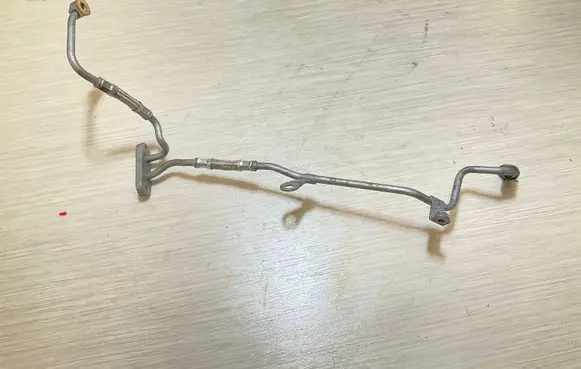 Opel Mokka X Turbo turbocharger oiling pipe/hose