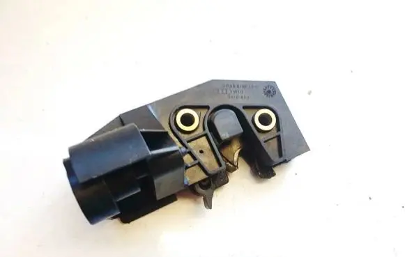 Audi A6 S6 C5 4B Seat back rest lock catch 