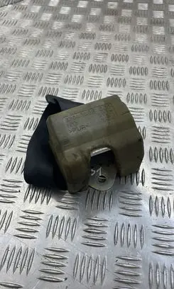 Audi A3 S3 8P Rear seatbelt 33040488