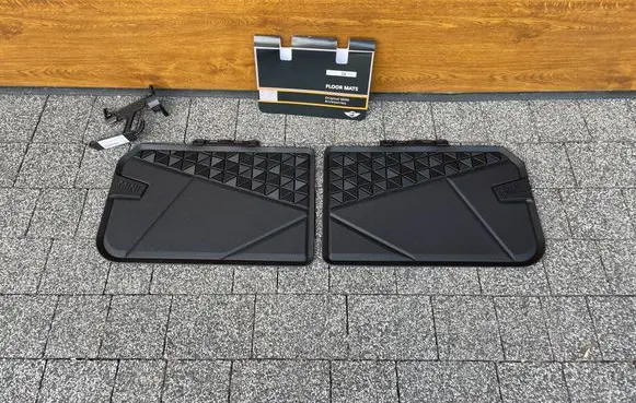 BMW X1 U11 Rear floor mat 5A62BC5
