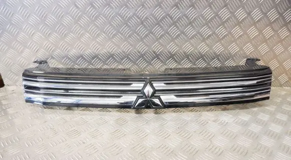 Mitsubishi Outlander Front grill 7450A862 7450A643